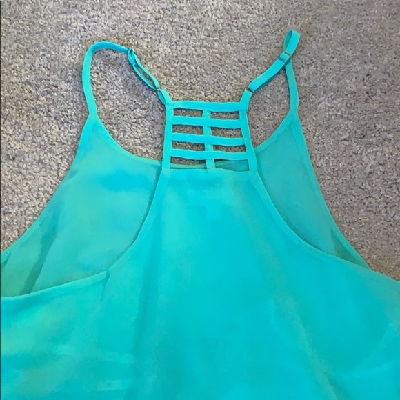 Tank top - Picture 2 of 3